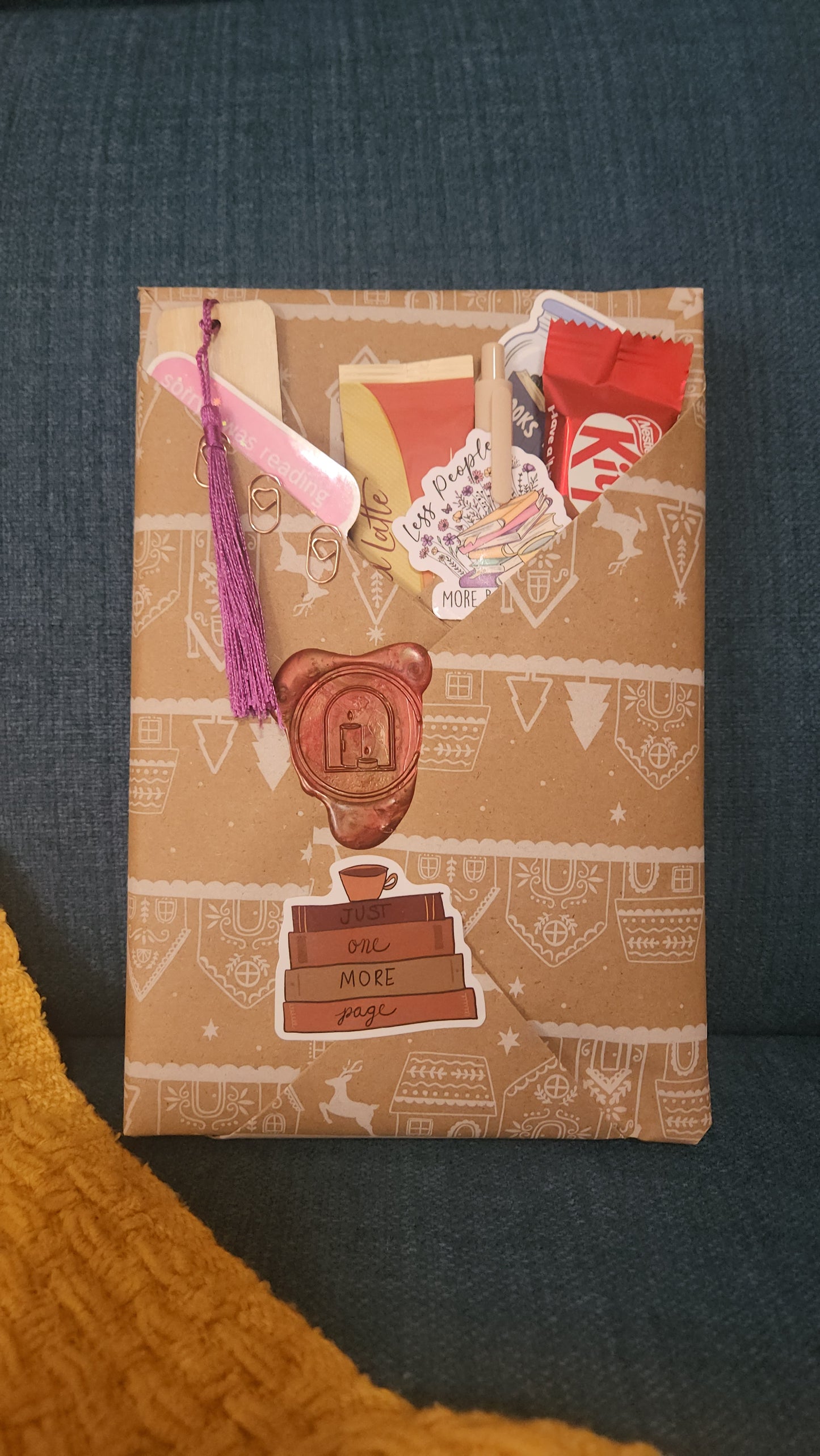 Blind Date Book (no candle)