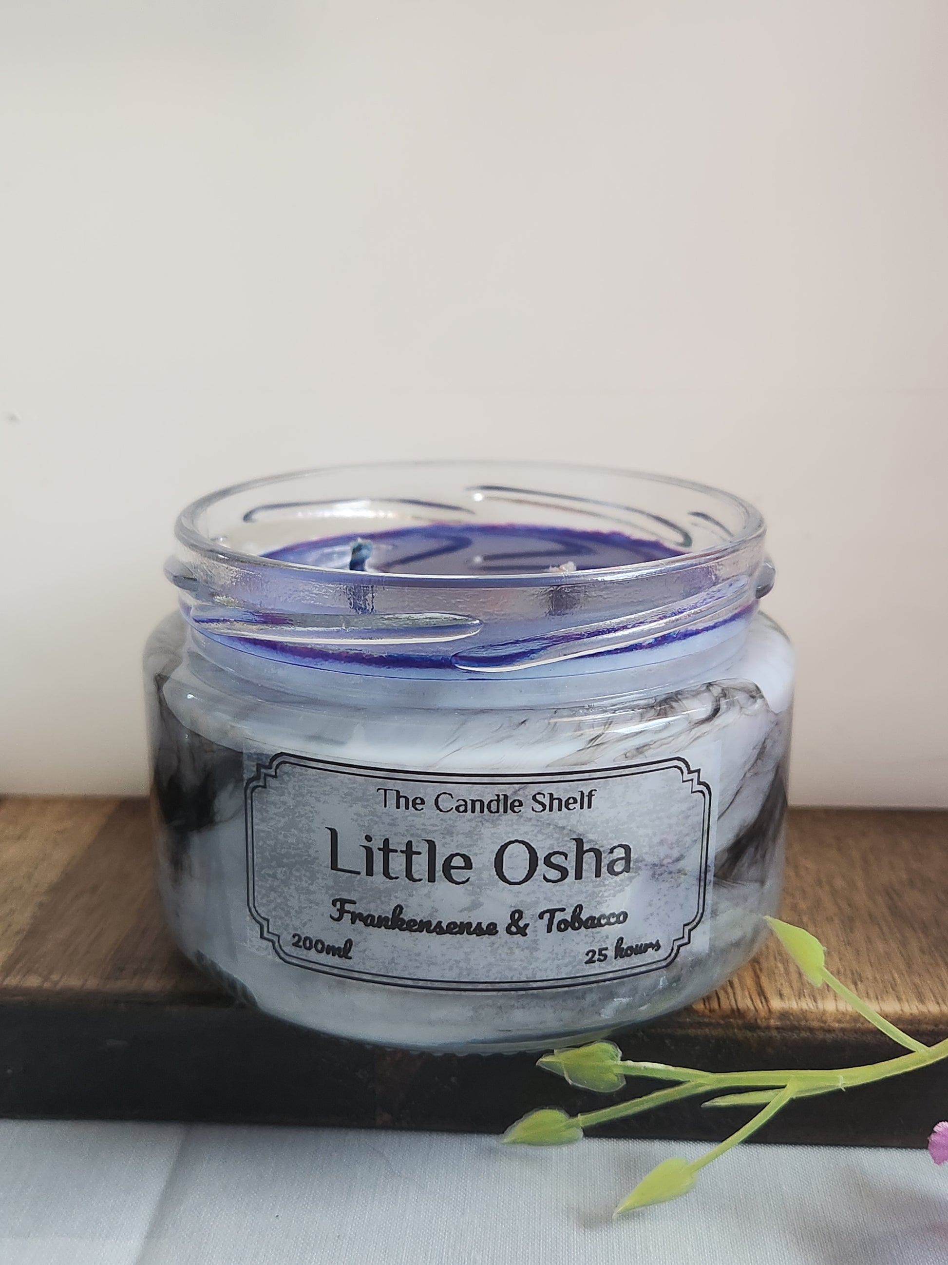 Handmade soy wax bookish candles and blind date books. Book and candle bundle gifts. New Zealand based Little Osha Quicksilver. Booktok Bookstagram